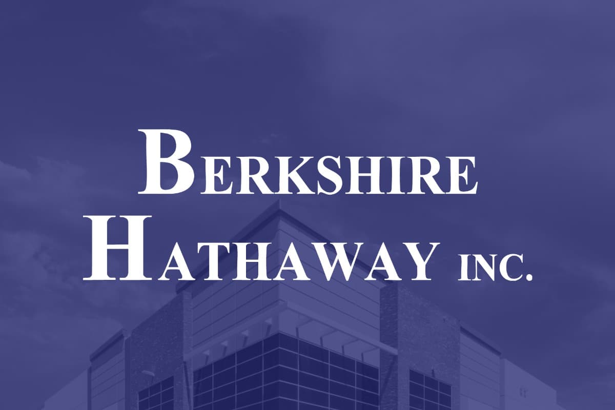 Warren's Gambit: Will Berkshire Hathaway Still Reign in 2029?