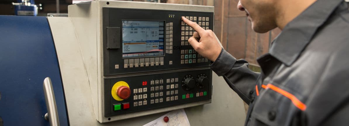 Jabil's AI Infrastructure Gamble: A High-Stakes Bet on the Future or a Mirage of Growth?
