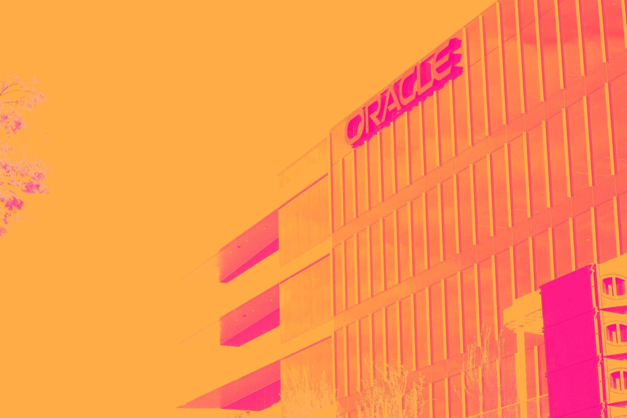 Oracle's Descent: A Stock Story of Shifting Sands and Missed Opportunities