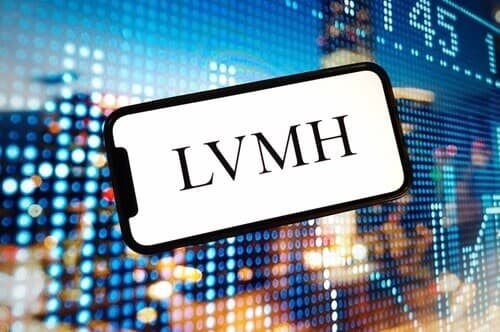 LVMH's 2% Bounce: A Blip, a Mirage, or a Calculated Gamble in the Face of 'Idéal Investisseur's' Lowered Target?